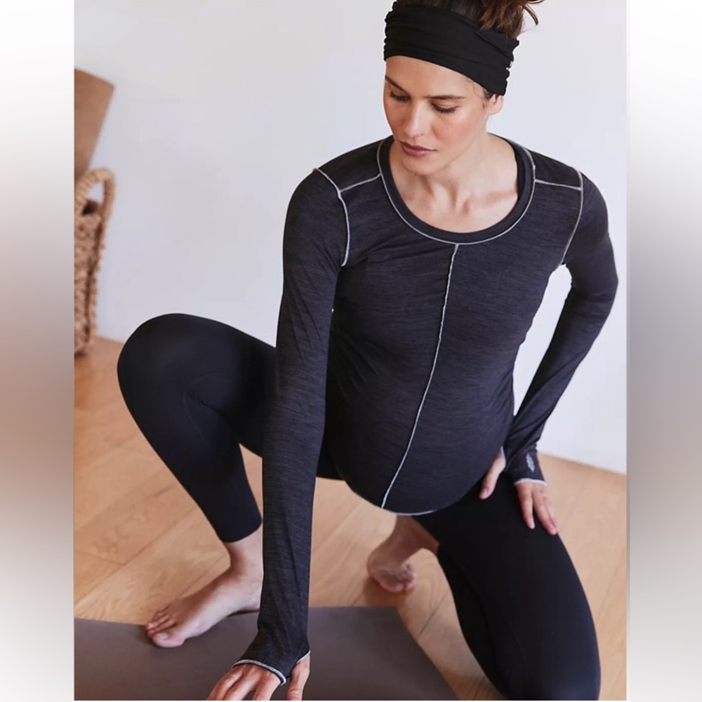 FP Movement x Hatch Right On Run Layer Maternity Top Black Size XS $60 Retai NWT